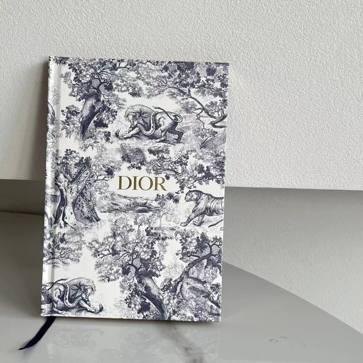 Di luxury gold line notebook