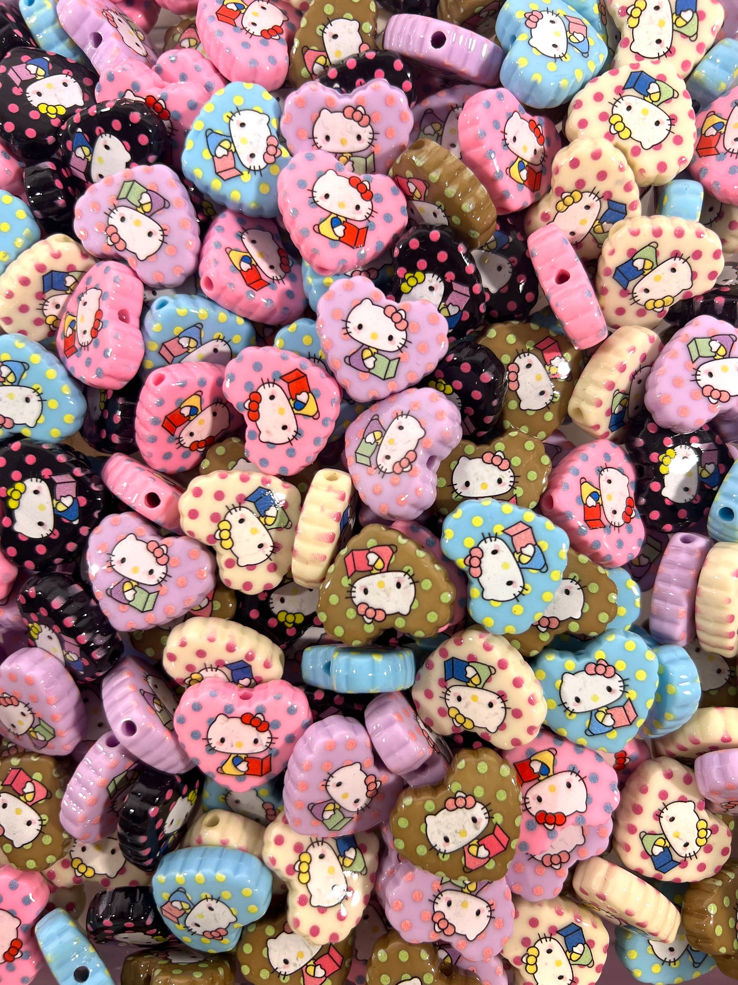 HK heart beads