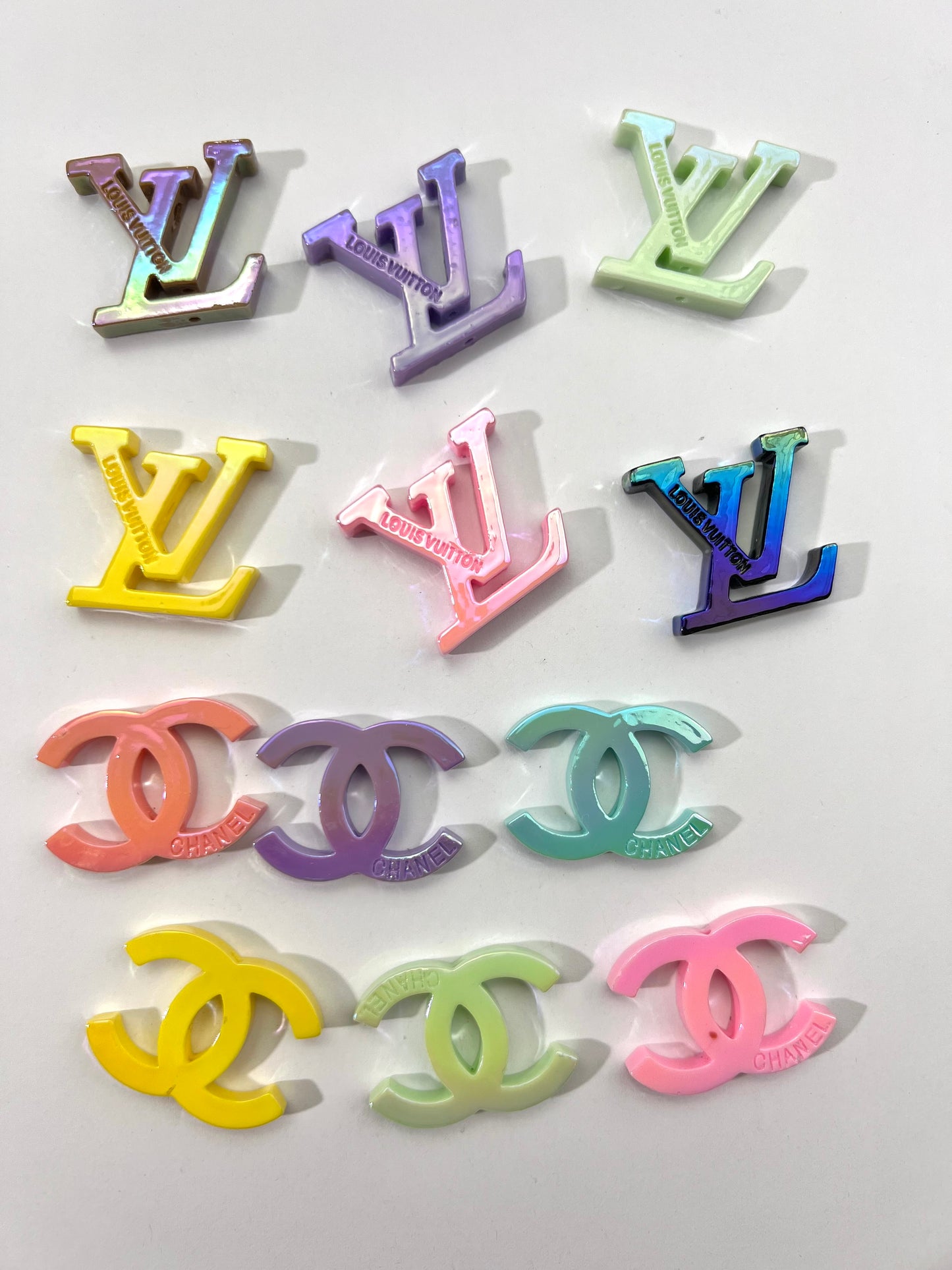 Acrylic logo